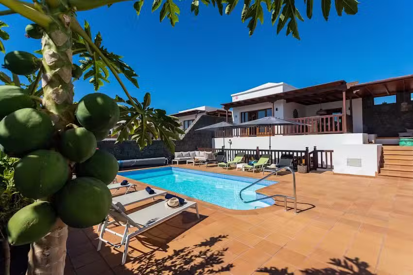 Villa Sarantont&oacute;n