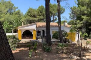 Villa Shangri La Family