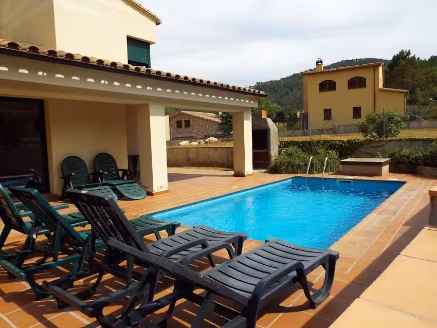 Villa St Lloren&ccedil; de la Muga