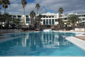 Villas in Costa Teguise for Vacation Rentals Lanzarote
