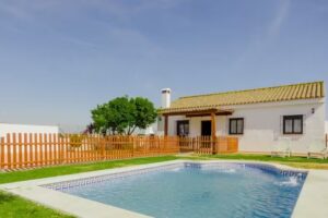 Villas y Chalets Conil | Alquiler de casas con piscina en Conil