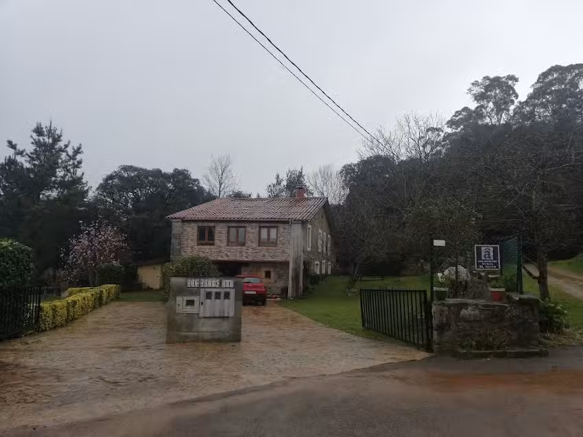 Vivienda rural El Huyo
