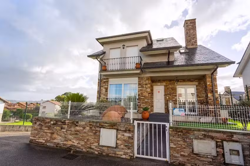 Vivienda tur&iacute;stica los cuetos