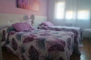 Vivienda uso tur&iacute;stico La Fuentina &ndash; Casas de los Picos