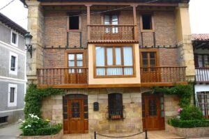 VIVIENDAS LA BUGANVILLA – Apartamentos en Cantabria