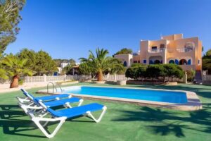 Viviendas Tur&iacute;sticas Morans