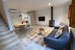 Volcanic Mieres Retreat