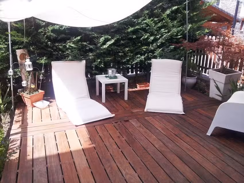 VUC Unifamiliar con Jardin