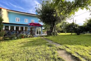 WAVES SOUND SurfCamp & SurfHouse Rural