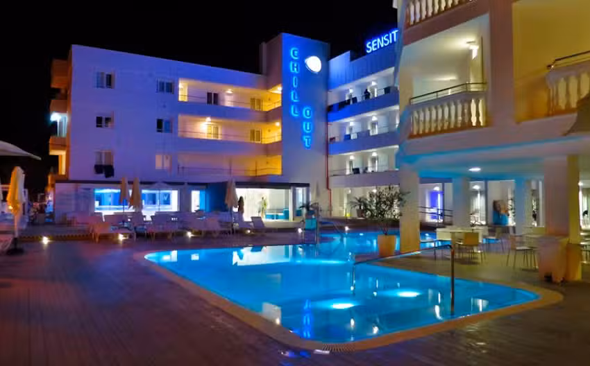 Welikehotel Triton Beach